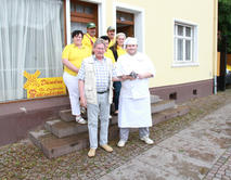 Schl&uuml;ssel&uuml;bergabe_Schaub&auml;ckerei