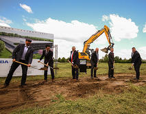 Horiba_FuelCon_Spatenstich