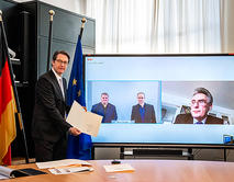 5G-F�rderbescheid_Bundesverkehrsminister_Andreas_Scheuer