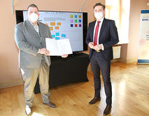 �bergabe Zuwendungsbescheid DigitalisierungsZentrum