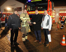 Neues Feuerwehrfahrzeug Meitzendorf Schl�ssel�bergabe