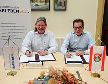 Vertragsunterzeichnung_Tr&auml;gerschaft_Begegnungsst&auml;tte