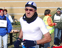 G&auml;ste aus Notre Dame d'Oe beim Magdeburg-Marathon am Start
